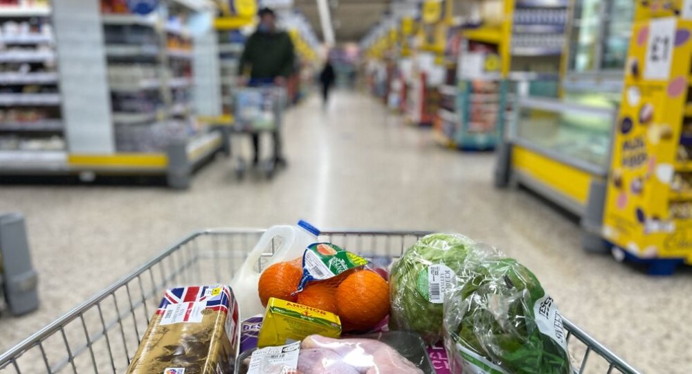 FMN: Ne 2023 nje e treta e ekonomise boterore mund te bjere ne recesion
